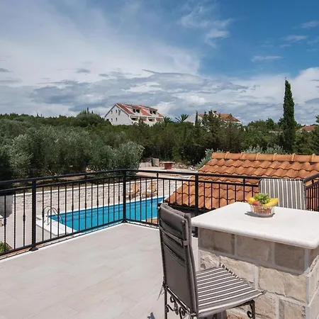 Beautiful Mediterranean Pearl Lovište