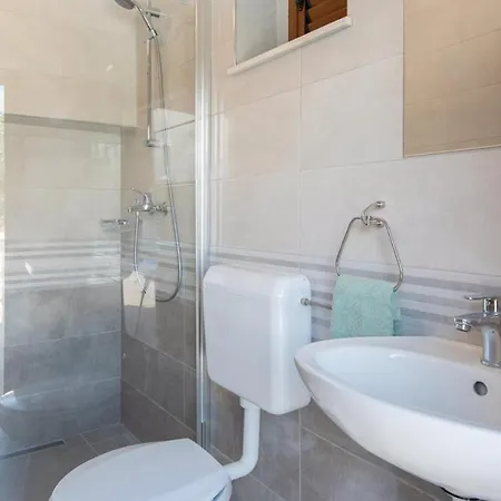 Beautiful Mediterranean Pearl Villa Lovište