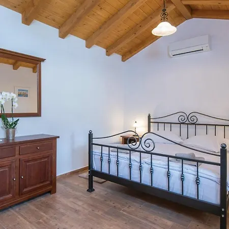 Villa Beautiful Mediterranean Pearl *