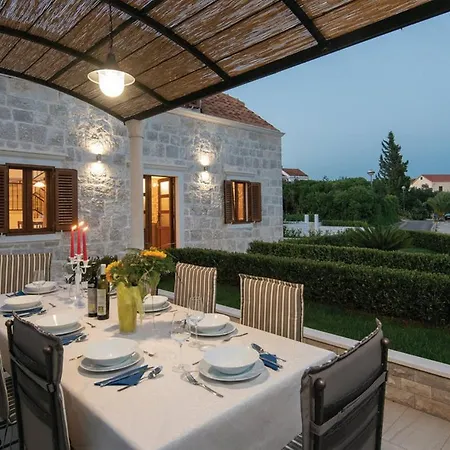 Villa Beautiful Mediterranean Pearl Lovište