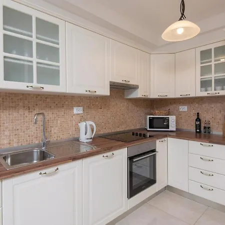 Villa Beautiful Mediterranean Pearl *