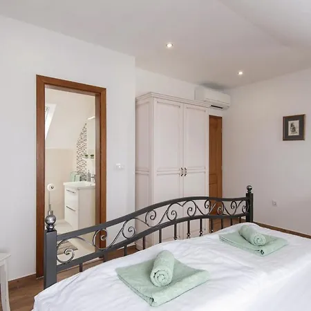 Villa Beautiful Mediterranean Pearl Lovište